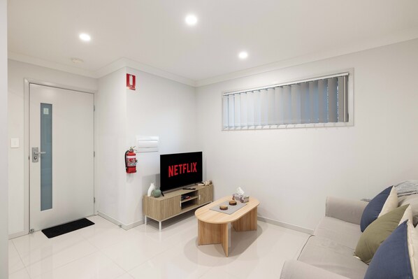 Private Living Room (1)