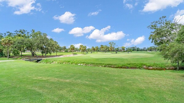 IMG Golf front