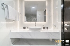Bain