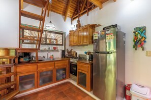 Namaste Beach Bungalow (3)