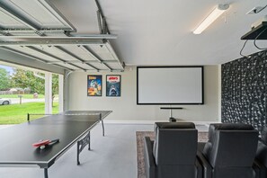 Spielezimmer