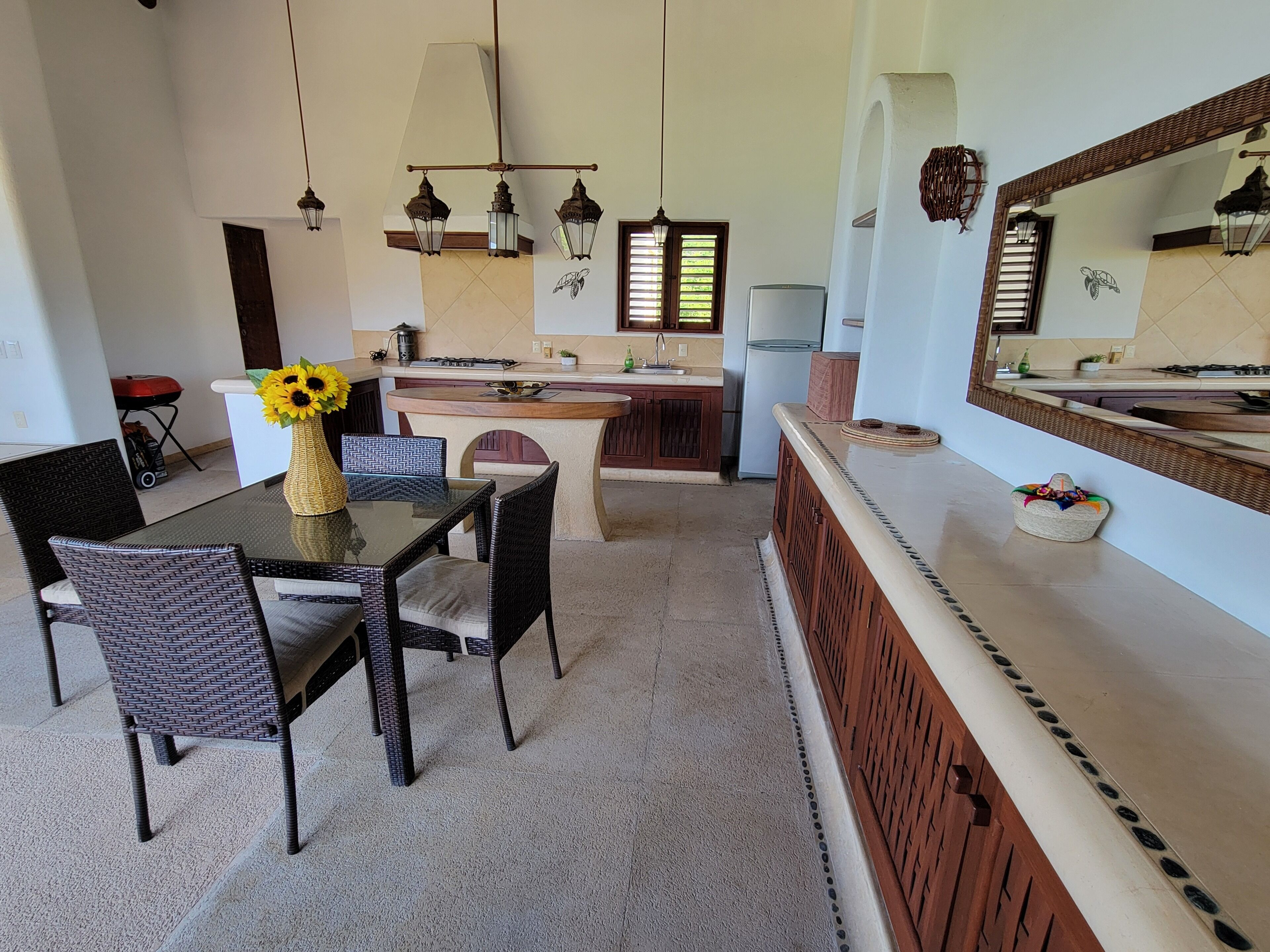 My Zihua Dream is a PENTHOUSE CONDO just steps from La Ropa