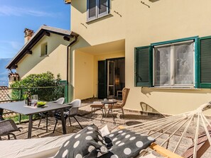 Property, Building, Window, Sky, Plant, Shade, Interior Design, Architecture, Table, Chair