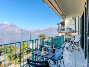 Furniture, Chair, Apartment, Balcony, Resort, Houseplant, Eco Hotel, Hotel, Lamp, Kitchen & Dining Room Table