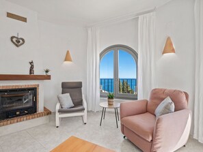 Property, Furniture, Comfort, Wood, Living Room, Interior Design, Floor, Couch, Chair, Flooring