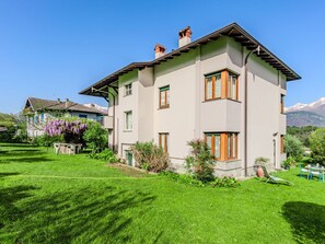 Ciel, Plante, Bâtiment, Propriété, Fenêtre, Vert, Maison, Lot Terre, Arbre, Chalet
