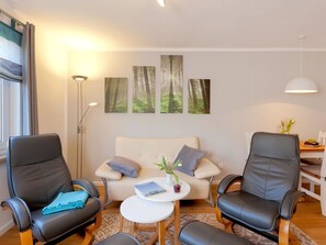 Meubles, Table, Plante, Chaise, Confort, Bâtiment, Plante D'Appartement, Salon, Bois, Canapé