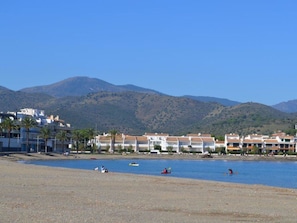 Wasser, Himmel, Berg, Azurblau, Strand, Küsten Und Ozeanische Forms, Freizeit, Horizont