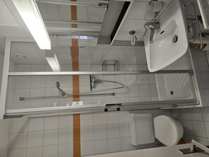 Spiegel, Armatur, Zapfhahn, Sinken, Gebäude, Badezimmer, Bad Sink, Interior Design, Holz, Wand