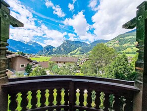 Nuage, Ciel, Propriété, Montagne, La Nature, Montagnes, Plante, Paysage Naturel, Végétation, Architecture