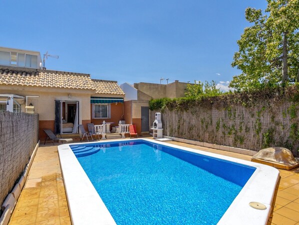 Water, Property, Plant, Sky, Building, Azure, Swimming Pool, Window, Chair, Wood
