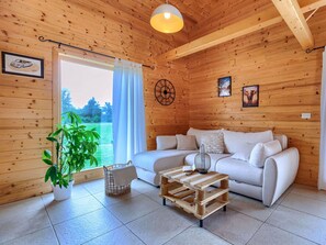 Pflanze, Eigentum, Möbel, Couch, Interior Design, Holz, Fussboden, Flooring, Wohnzimmer, Wand