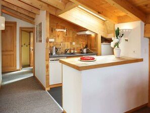 Meubles, Cabinetry, Comptoir, Design Intérieur, Bois, Cuisine, Sol, Sol, Maison, Mur