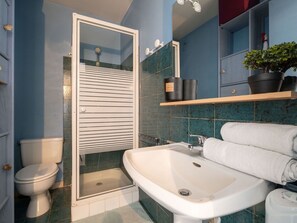 Pflanze, Zapfhahn, Armatur, Eigentum, Badewanne, Badezimmer, Lila, Beleuchtung, Zimmerpflanze