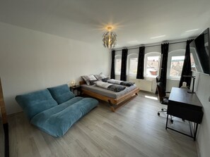 Möbel, Eigentum, Couch, Komfort, Bilderrahmen, Gebäude, Holz, Interior Design, Fussboden
