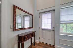 Entry Foyer on Level 2