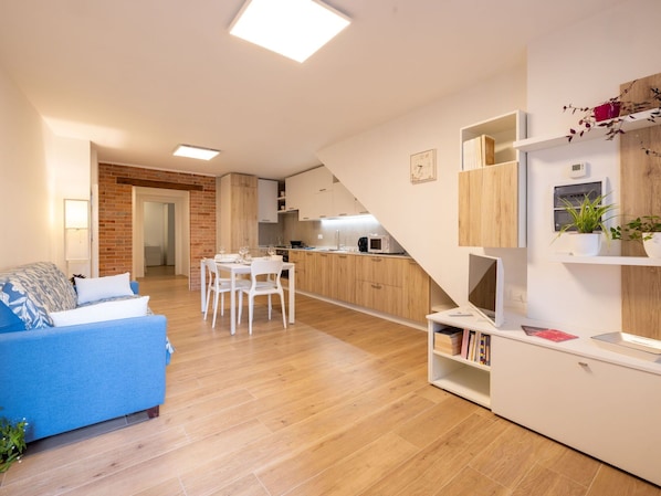 Möbel, Eigentum, Tabelle, Couch, Holz, Interior Design, Komfort, Die Architektur, Flooring, Fussboden