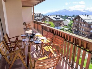 Building, Sky, Furniture, Window, Table, Cloud, Chair, Wood, Outdoor Furniture, Interior Design