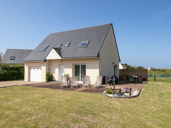 Ciel, Propriété, Bâtiment, Plante, Fenêtre, Maison, Lot Terre, Porte, Herbe, Chalet
