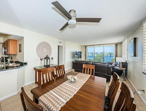 17-web-or-mls-Dining Room 1-2
