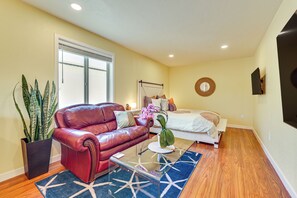 Studio | Single-Story Property | Mini-Split A/C & Heating Unit | 2 Smart TVs