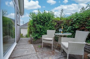 Bayview 3 - 2 Bedroom Chalet - Bayview Oxwich (5460)