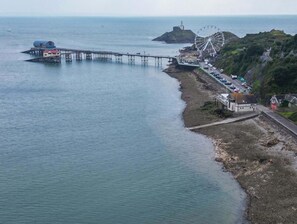 Overland Road – 4 Bedroom House – Mumbles (5769)