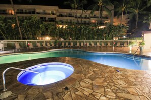 Maui Banyan | Community Pool & Spa