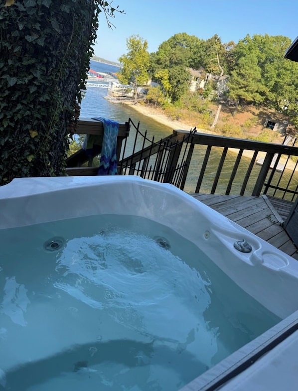 Bain à remous extérieur