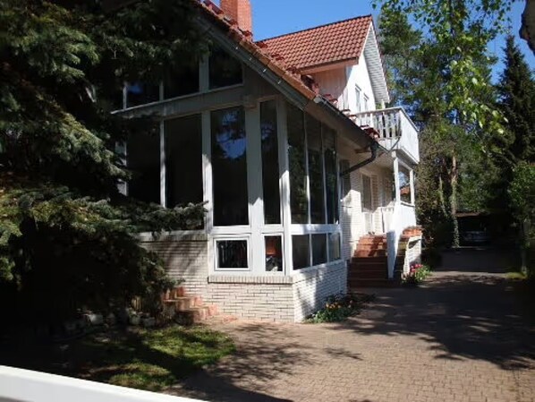 Oklassificerad bild, 1 av 11, knapp