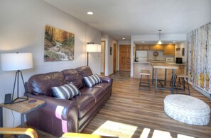 Inviting and Open Floor Plan