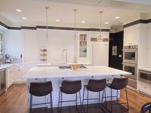 Kitchen (island view)