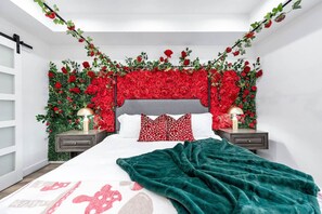 A fairy-tale retreat like no other—perfect for those seeking a unique, Instagram-worthy escape in the heart of the city.