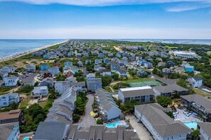 Com pool, tennis court &  beach are all  within a few steps away from the condo