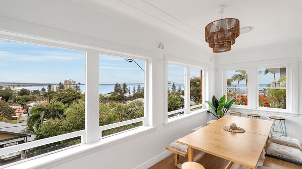 Sunroom with Amazing Views