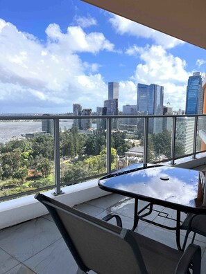 View from the apartment - unobstructed Swan River 180 views