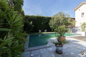 Piscine.Appartement.City.Break.La.Cave.Toulousaine.Toulouse