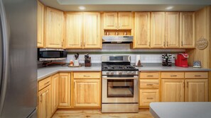 Plenty of counter space for those gourmet meals! 