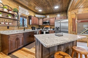 Unleash your culinary creativity in the fully equipped kitchen