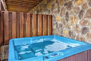 屋外スパ浴槽
