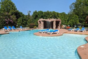 Community pool
