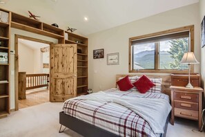2nd Floor Bedroom #2