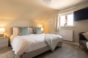 Puddleduck House - Bedroom 2