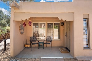 Porch / Front Exterior