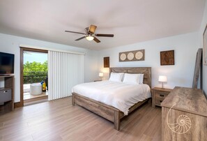 Primary Bedroom w/ En-suite