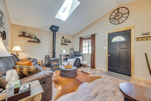 Living Room | Wood-Burning Stove | Board Games | Books