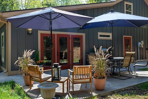 Outdoor seating