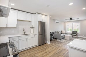 Equipped with modern amenities.