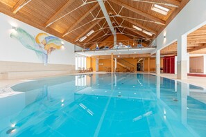 Holiday Home Swimming Pool