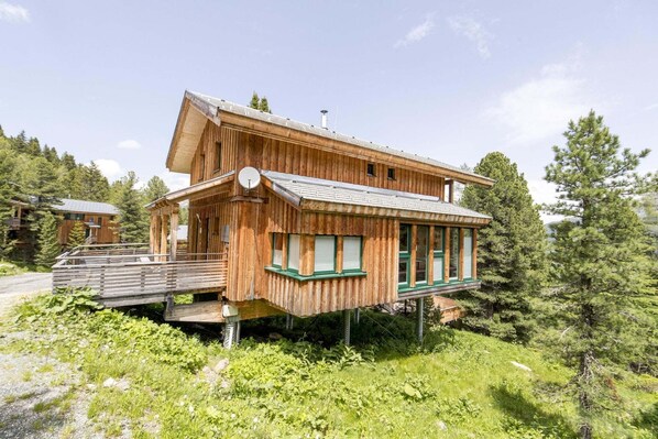 Holiday Home Exterior [summer]